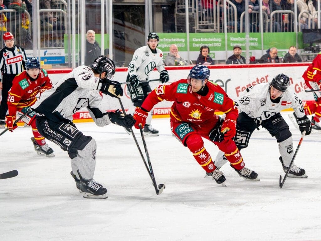 DEG RESTRUKTURIERUNG